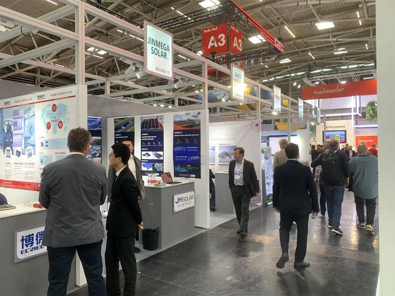JinMega apresenta soluções versáteis de montagem na INTERSOLAR 2025 MUNIQUE