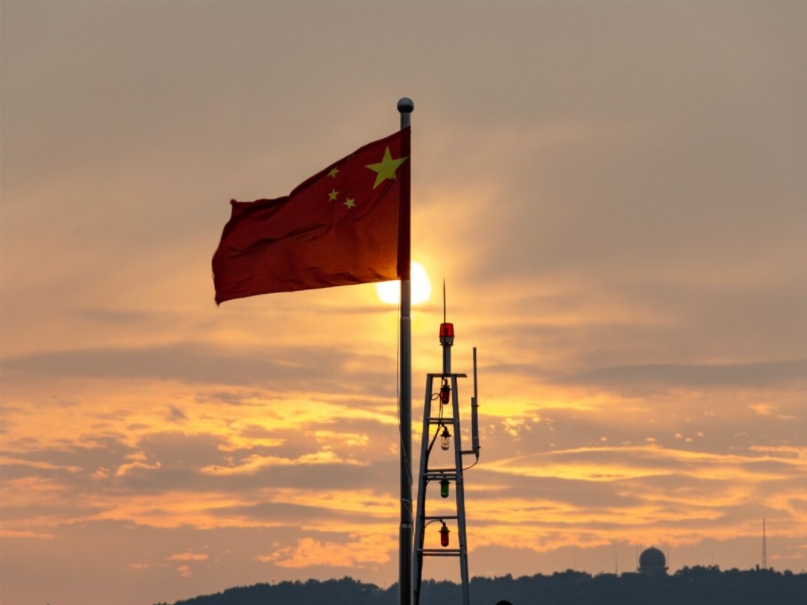O boom solar da China continua: 105 GW instalados de janeiro a abril